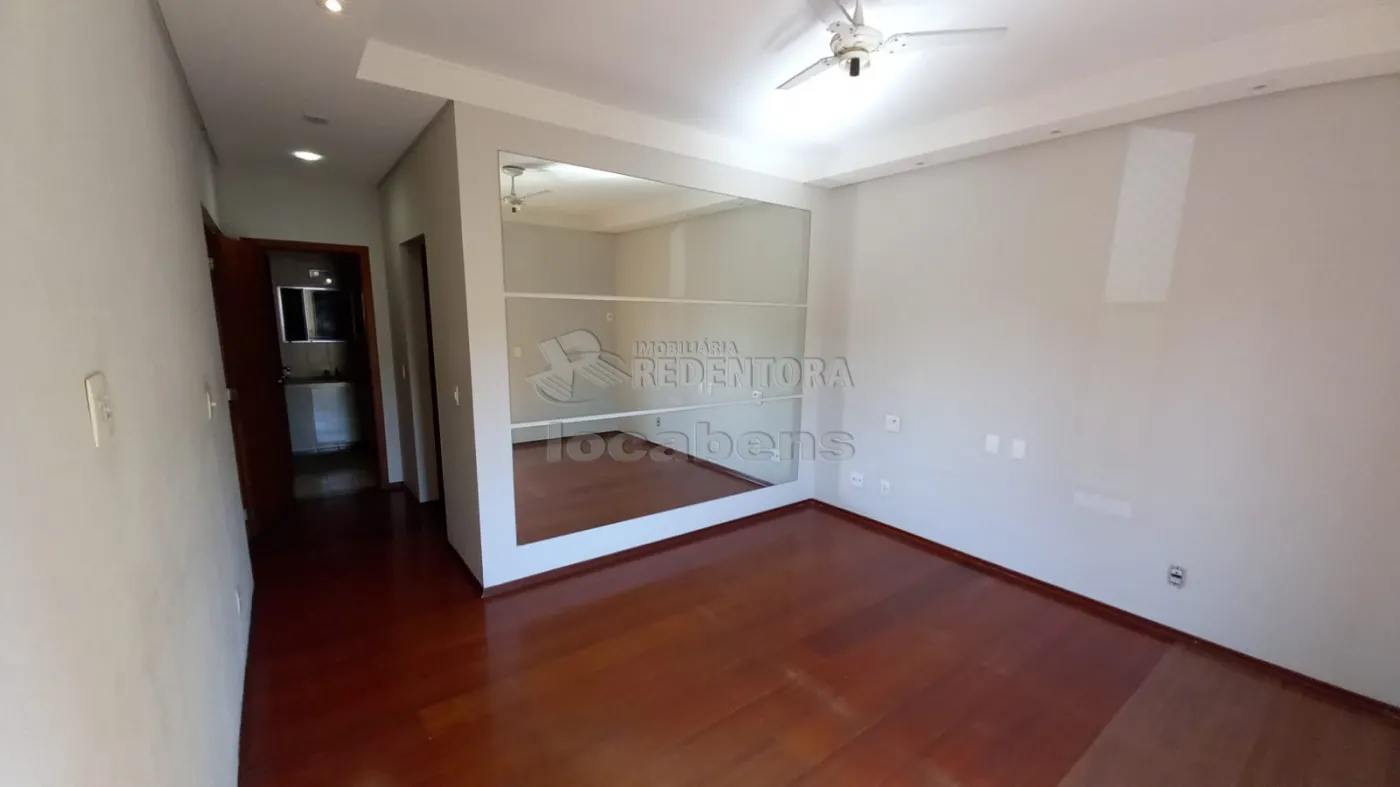 Alugar Apartamento / Padrão em São José do Rio Preto R$ 1.250,00 - Foto 16