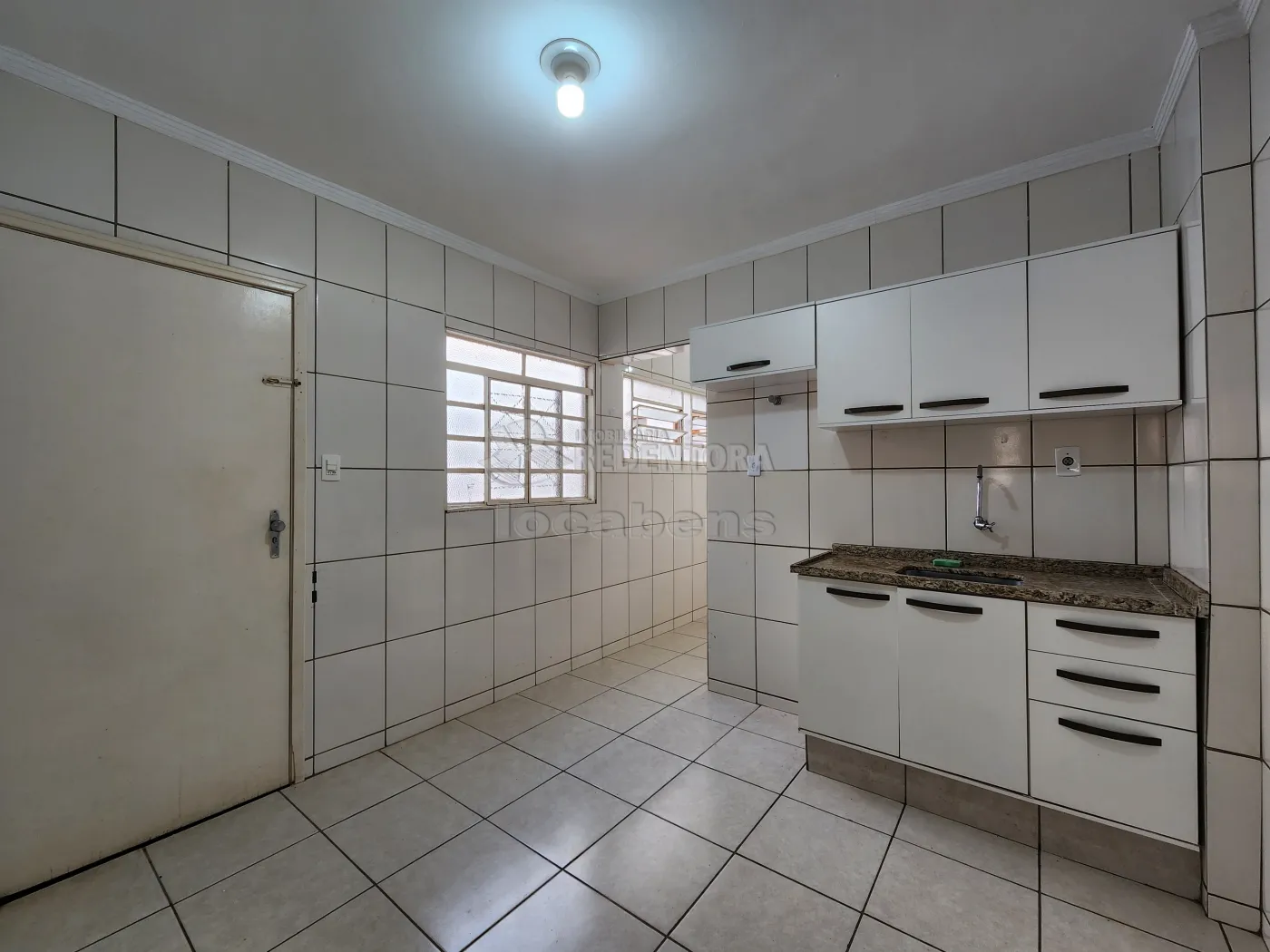 Alugar Apartamento / Padrão em São José do Rio Preto R$ 1.200,00 - Foto 3