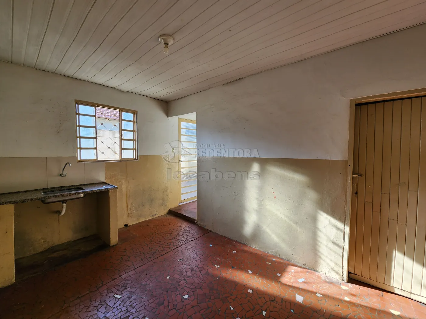 Alugar Casa / Padrão em São José do Rio Preto R$ 650,00 - Foto 3