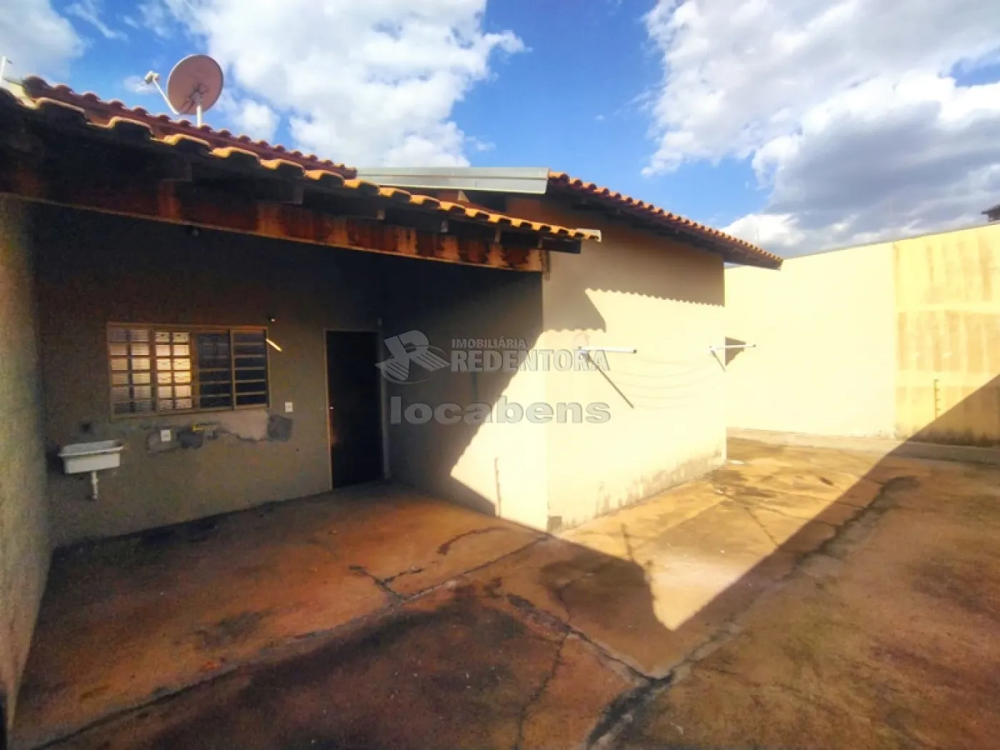 Alugar Casa / Padrão em São José do Rio Preto R$ 1.300,00 - Foto 13