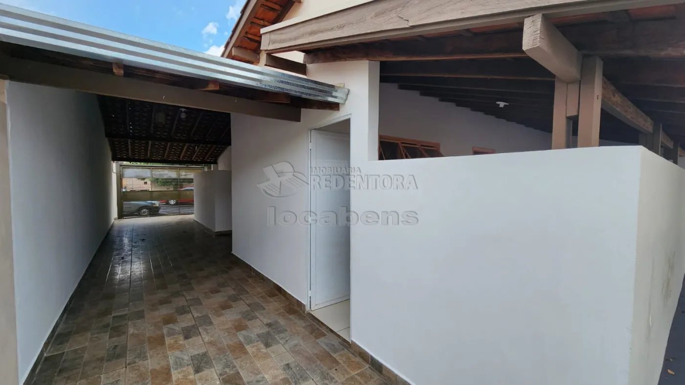 Alugar Casa / Padrão em São José do Rio Preto R$ 2.200,00 - Foto 6