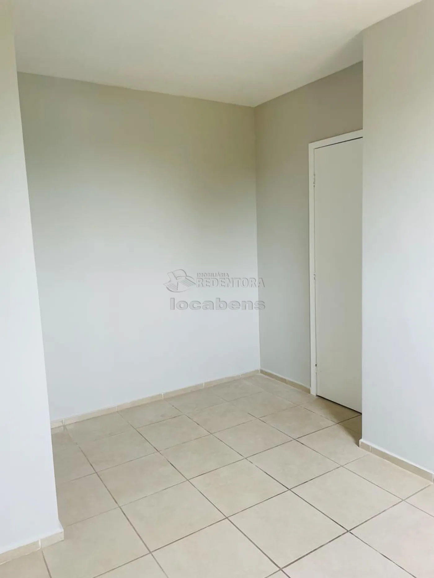 Alugar Apartamento / Padrão em São José do Rio Preto R$ 800,00 - Foto 7