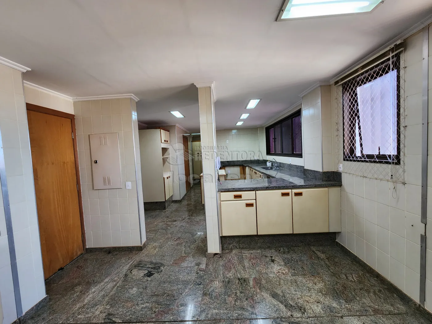 Alugar Apartamento / Padrão em São José do Rio Preto R$ 2.800,00 - Foto 15