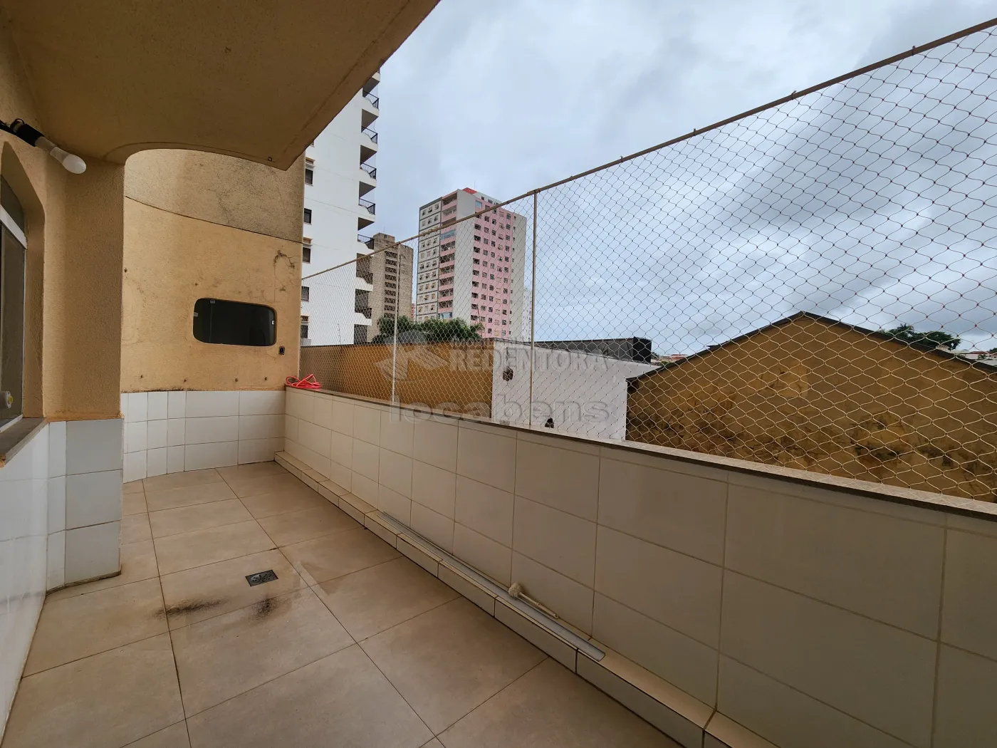 Alugar Apartamento / Padrão em São José do Rio Preto R$ 1.400,00 - Foto 4