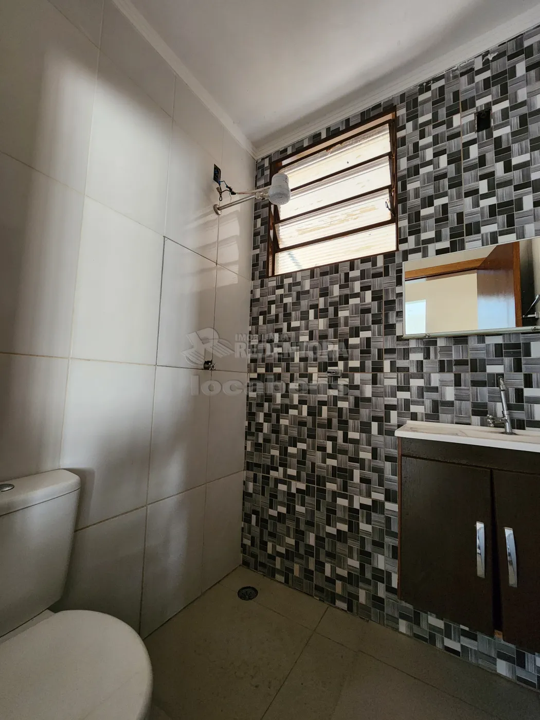 Alugar Casa / Padrão em São José do Rio Preto apenas R$ 1.250,00 - Foto 6