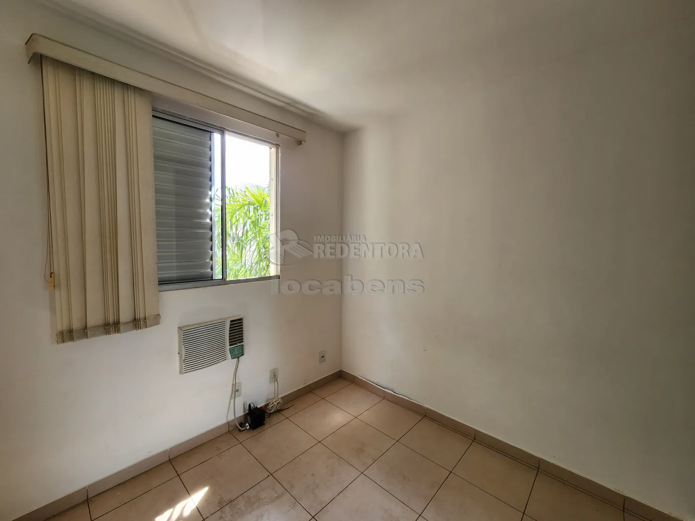 Alugar Apartamento / Padrão em São José do Rio Preto R$ 1.100,00 - Foto 8