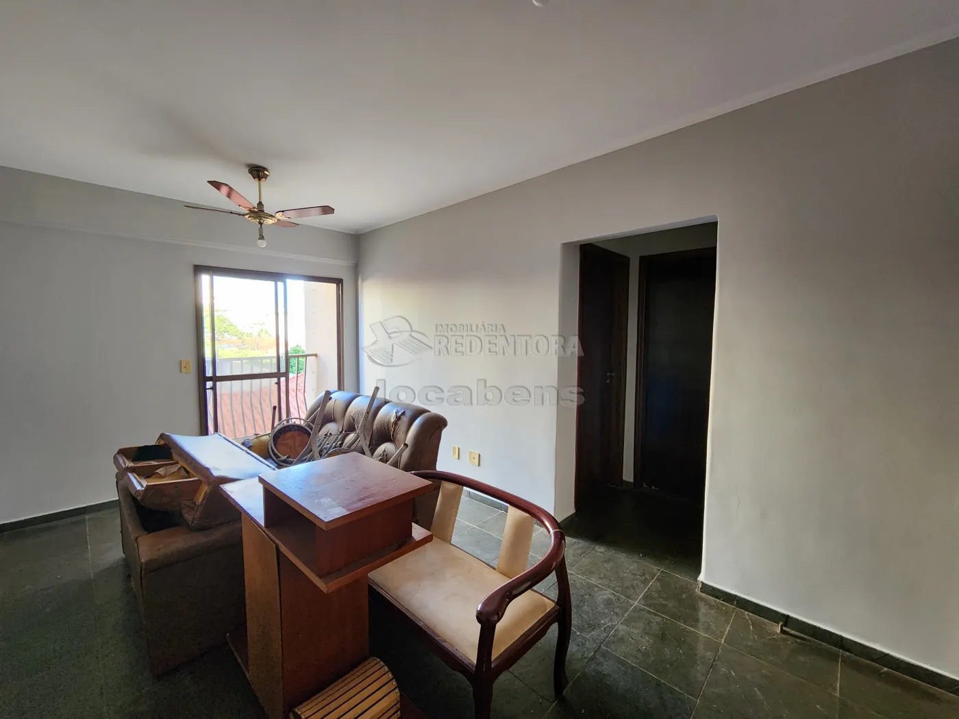 Alugar Apartamento / Padrão em São José do Rio Preto R$ 1.000,00 - Foto 1