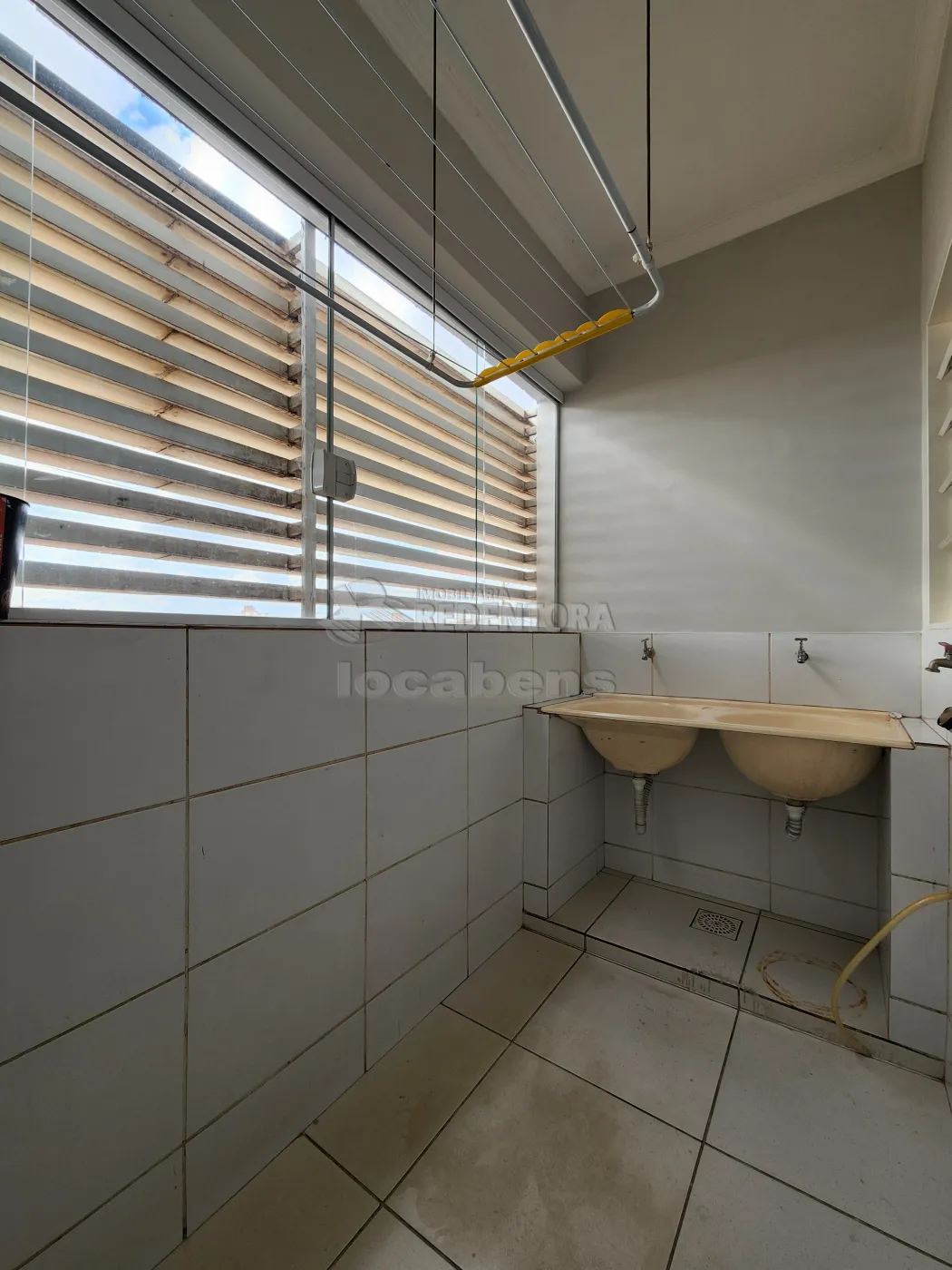 Alugar Apartamento / Padrão em São José do Rio Preto R$ 1.100,00 - Foto 9