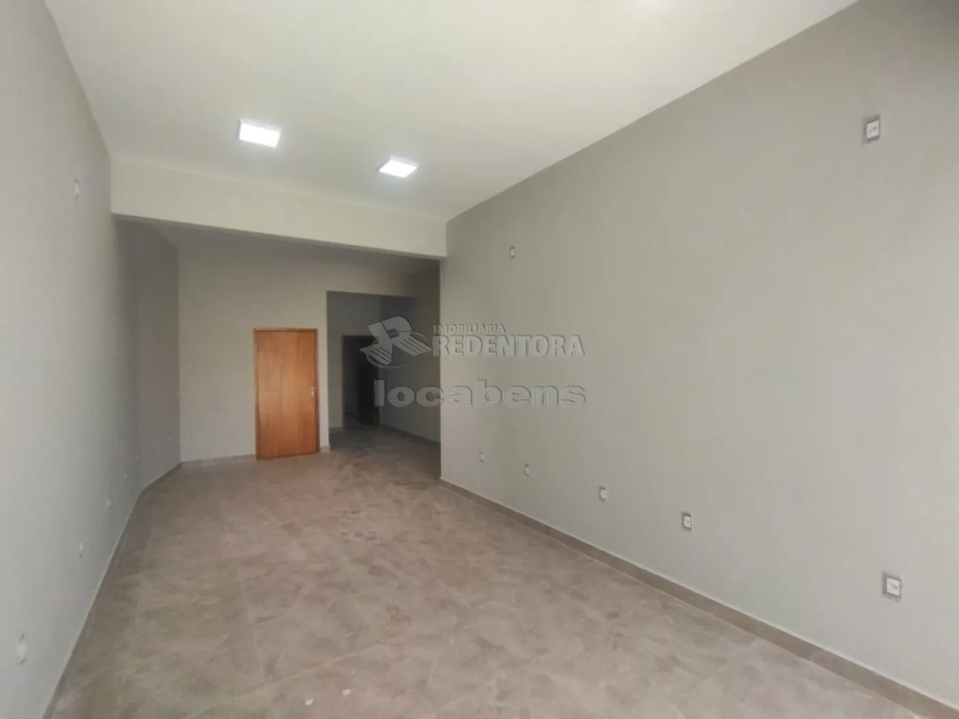 Alugar Comercial / Sala em São José do Rio Preto R$ 2.000,00 - Foto 4