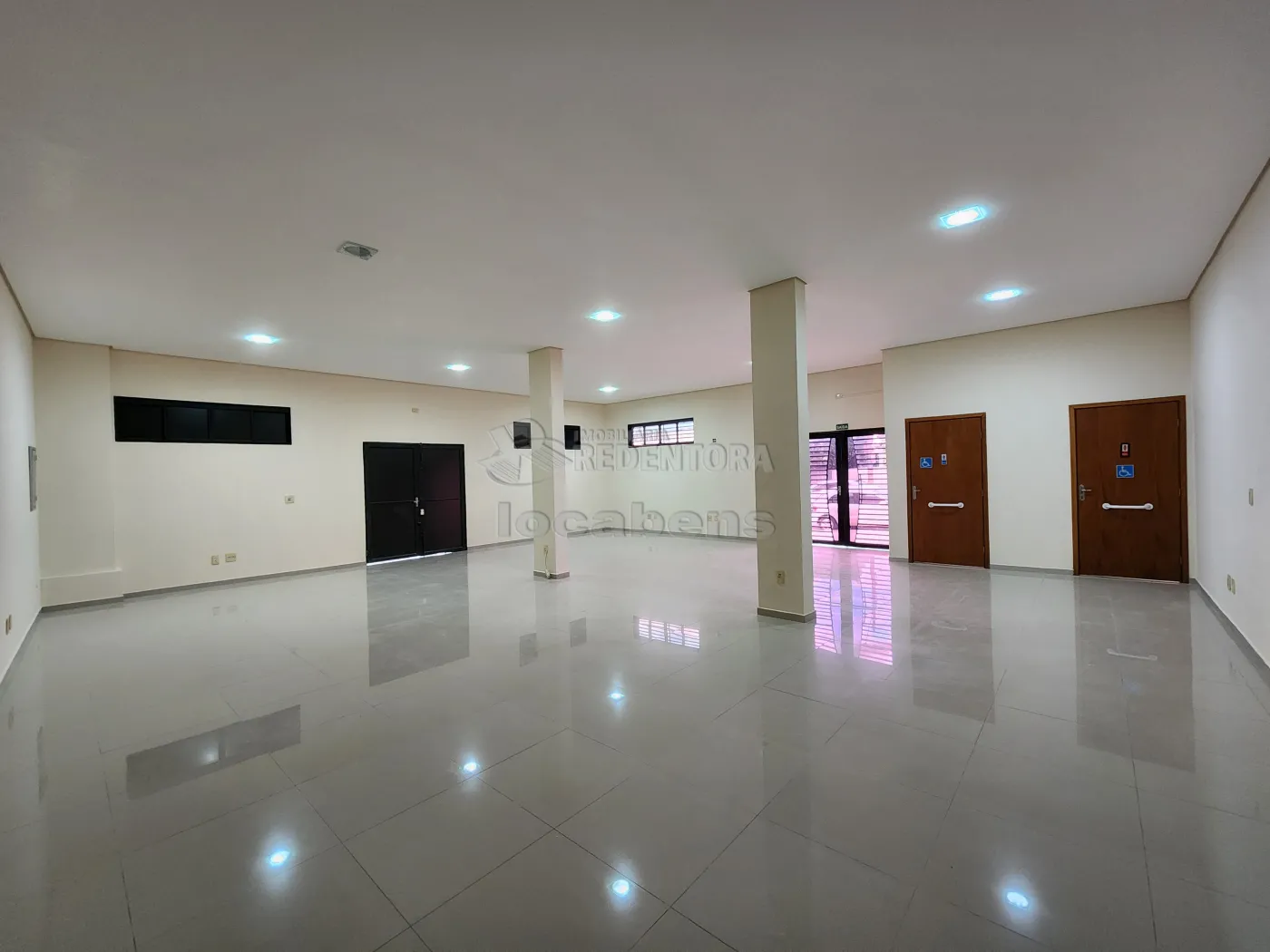 Alugar Comercial / Salão em São José do Rio Preto apenas R$ 2.300,00 - Foto 3