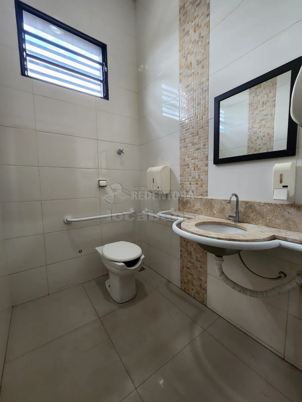 Alugar Comercial / Salão em São José do Rio Preto apenas R$ 2.300,00 - Foto 5