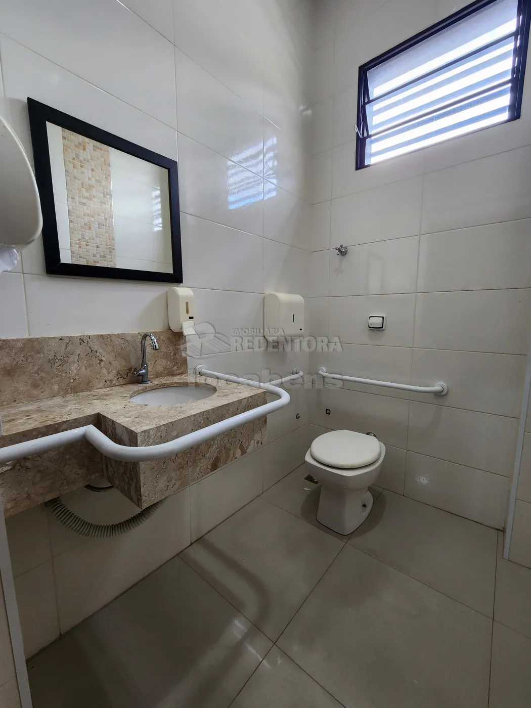 Alugar Comercial / Salão em São José do Rio Preto apenas R$ 2.300,00 - Foto 6