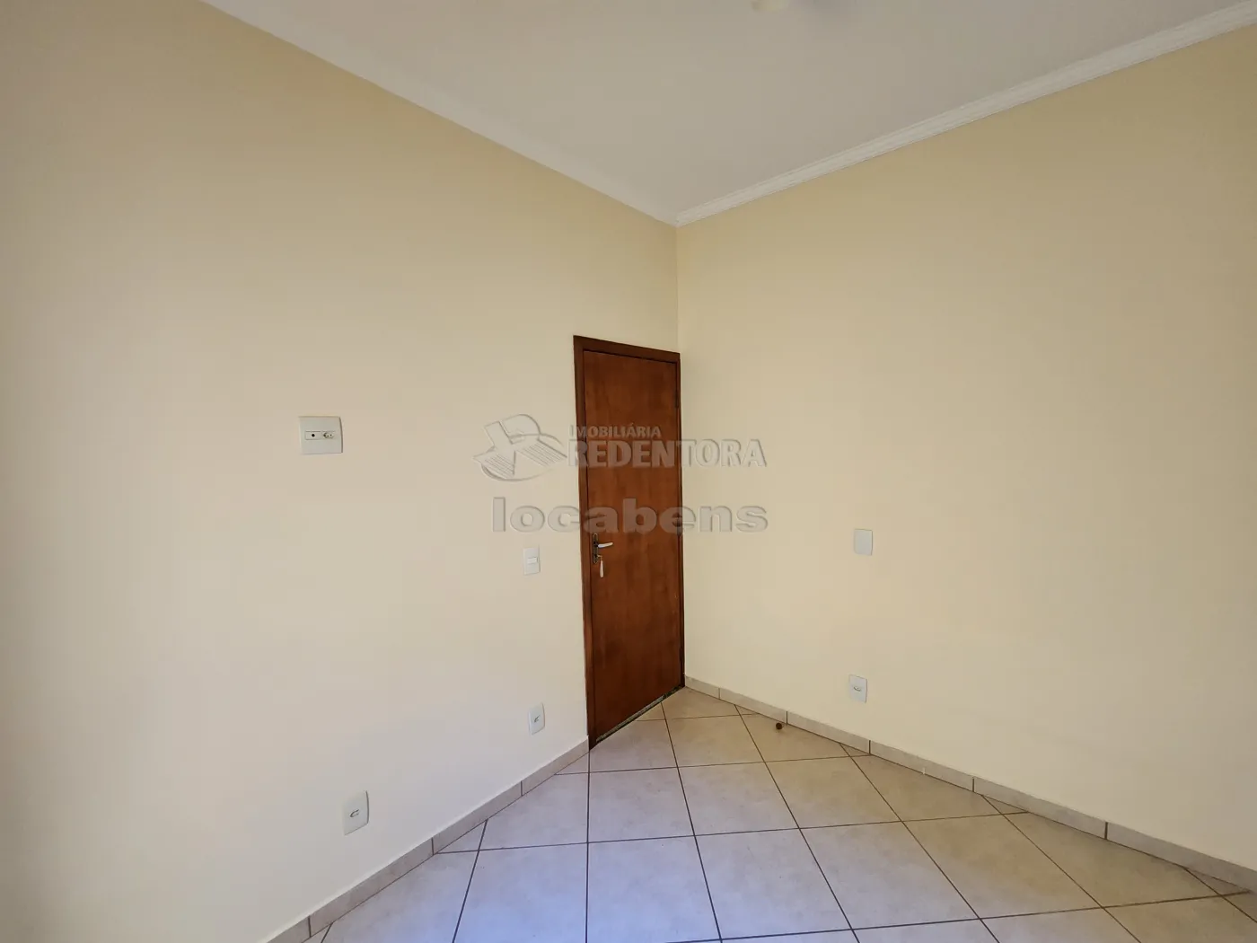 Alugar Casa / Padrão em São José do Rio Preto apenas R$ 1.650,00 - Foto 25