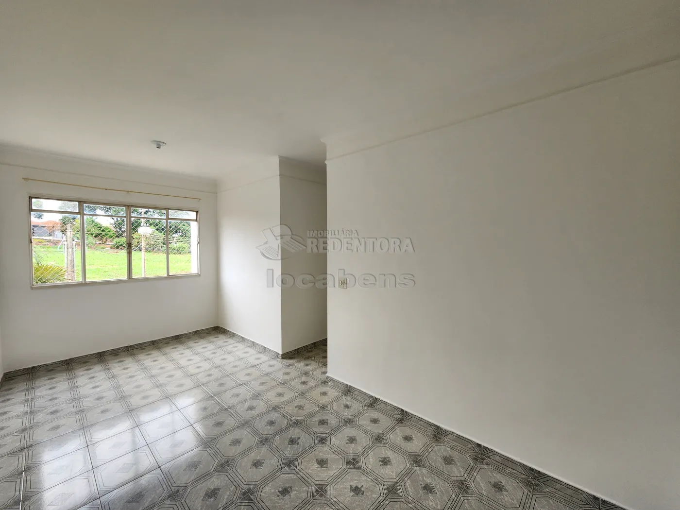 Alugar Apartamento / Padrão em São José do Rio Preto R$ 900,00 - Foto 1