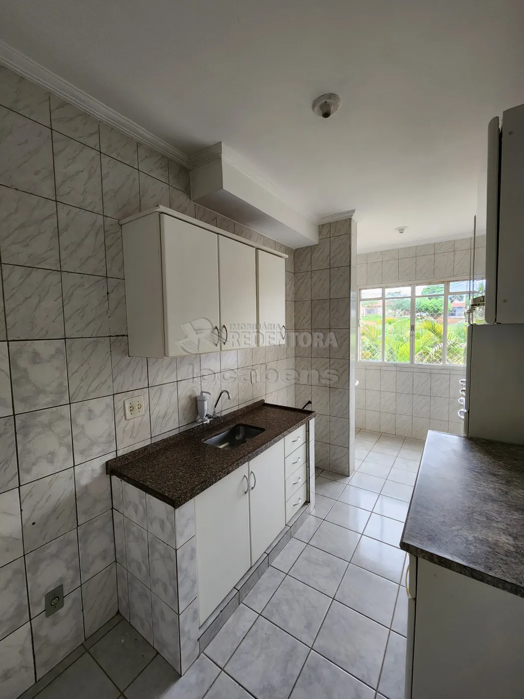 Alugar Apartamento / Padrão em São José do Rio Preto R$ 900,00 - Foto 3