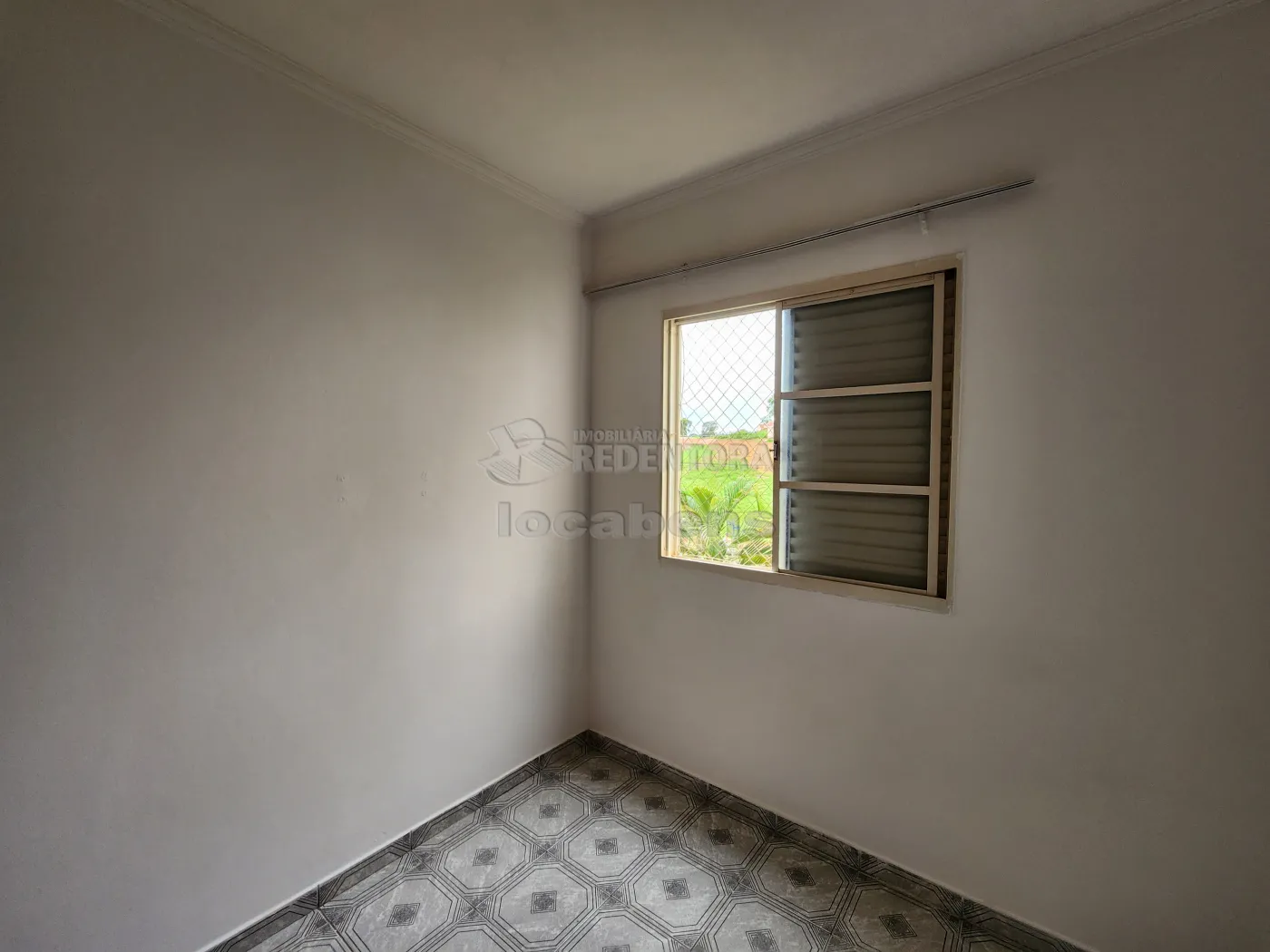 Alugar Apartamento / Padrão em São José do Rio Preto R$ 900,00 - Foto 6