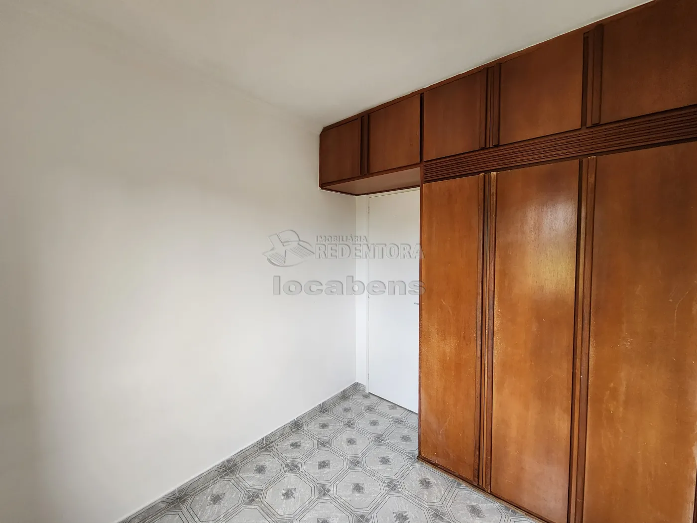 Alugar Apartamento / Padrão em São José do Rio Preto R$ 900,00 - Foto 7