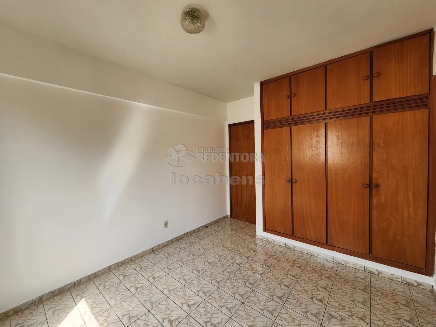 Alugar Apartamento / Padrão em São José do Rio Preto R$ 870,00 - Foto 9