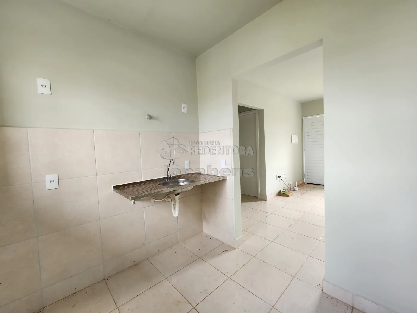 Alugar Casa / Condomínio em São José do Rio Preto R$ 900,00 - Foto 5