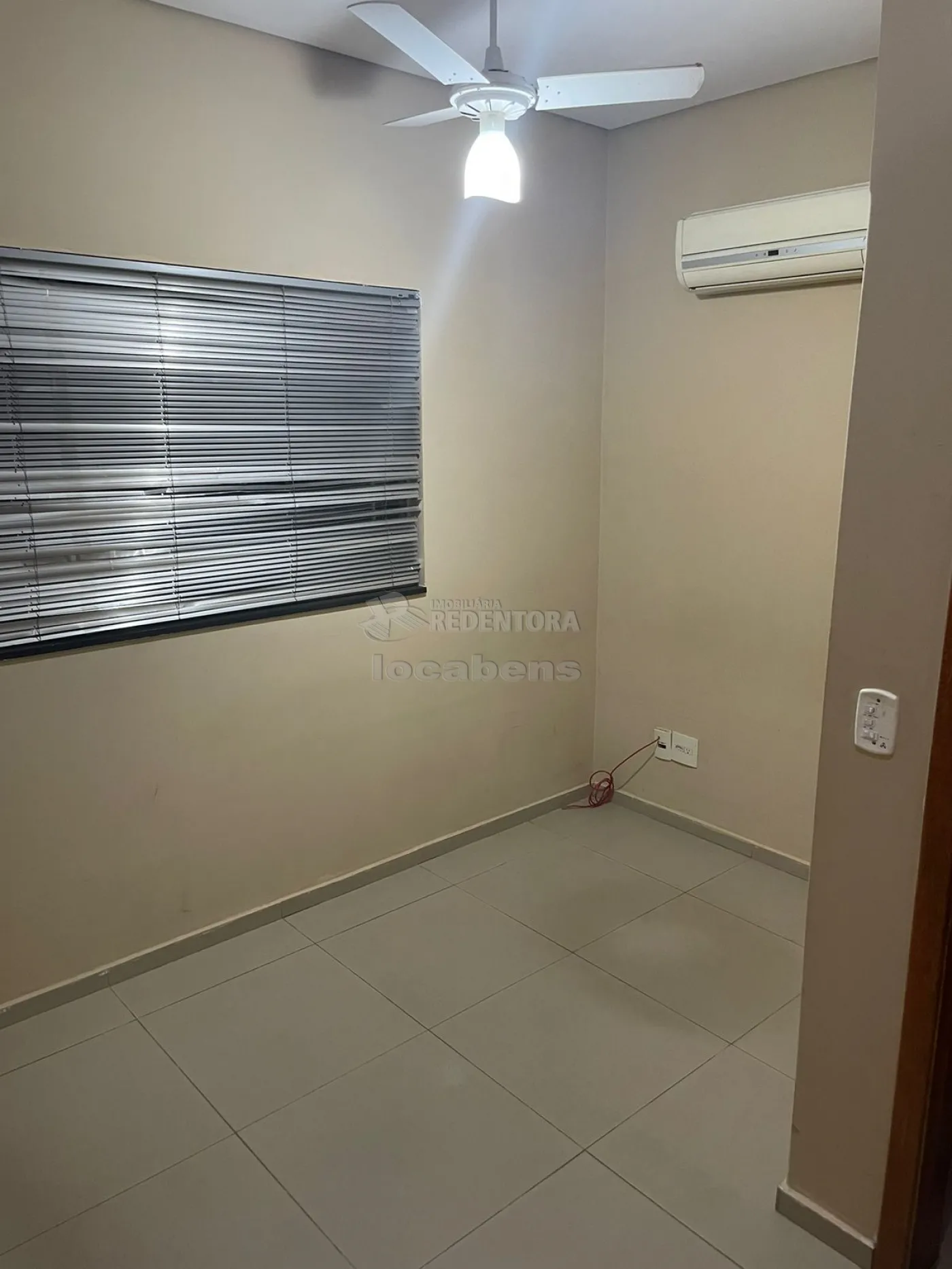 Alugar Comercial / Sala em São José do Rio Preto apenas R$ 1.000,00 - Foto 3