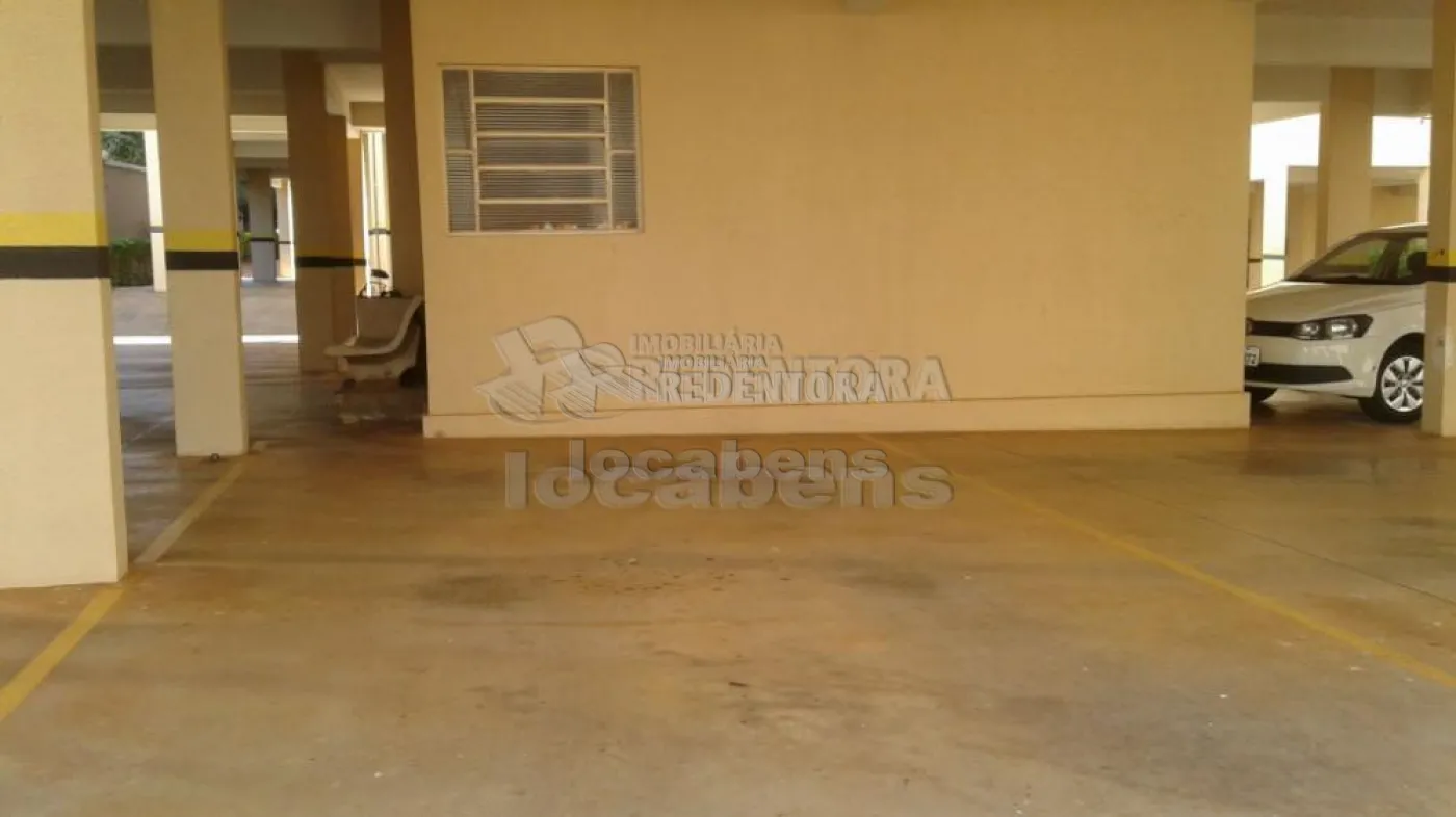 Comprar Apartamento / Padrão em São José do Rio Preto apenas R$ 180.000,00 - Foto 1