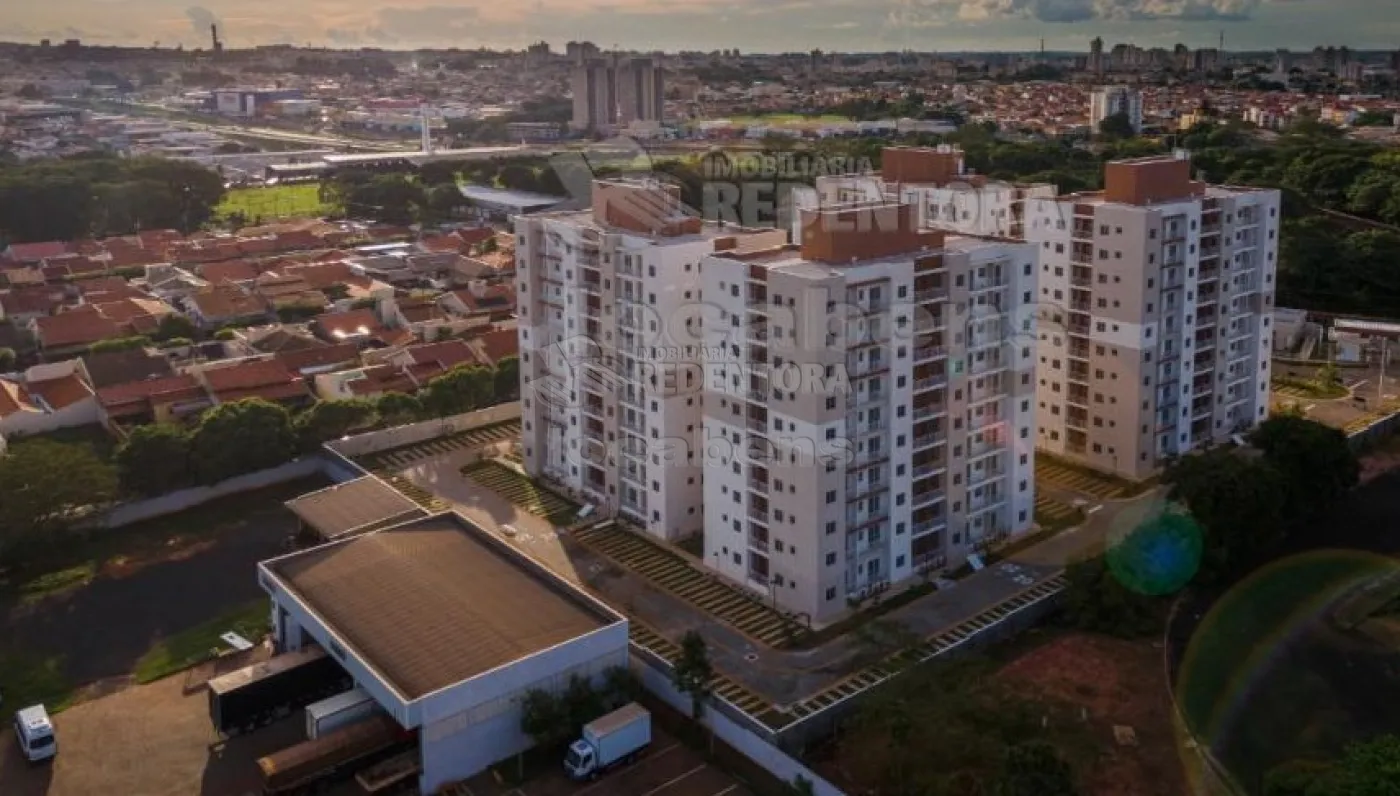 Comprar Apartamento / Padrão em São José do Rio Preto R$ 210.000,00 - Foto 2