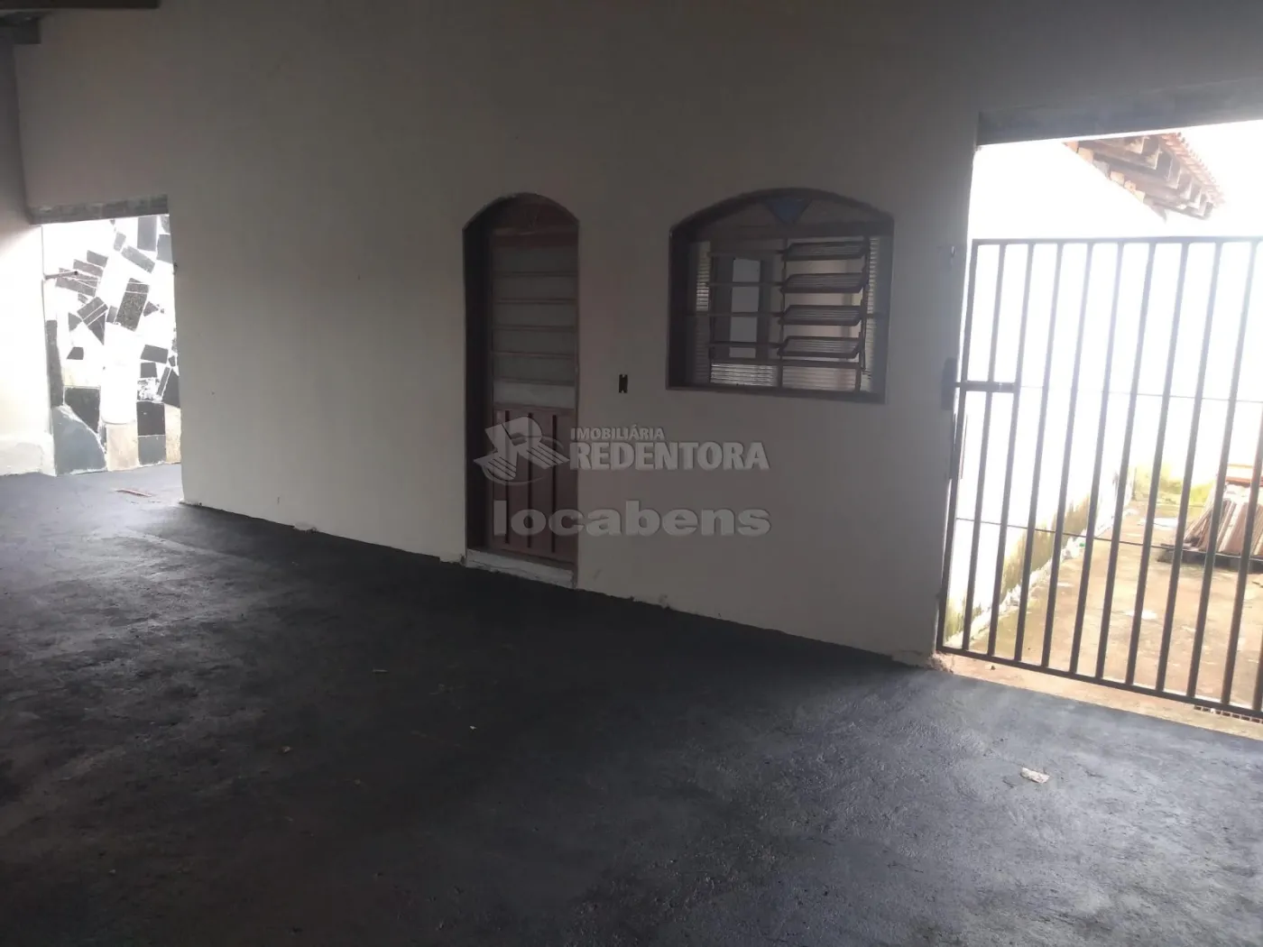 Comprar Casa / Padrão em São José do Rio Preto R$ 230.000,00 - Foto 3