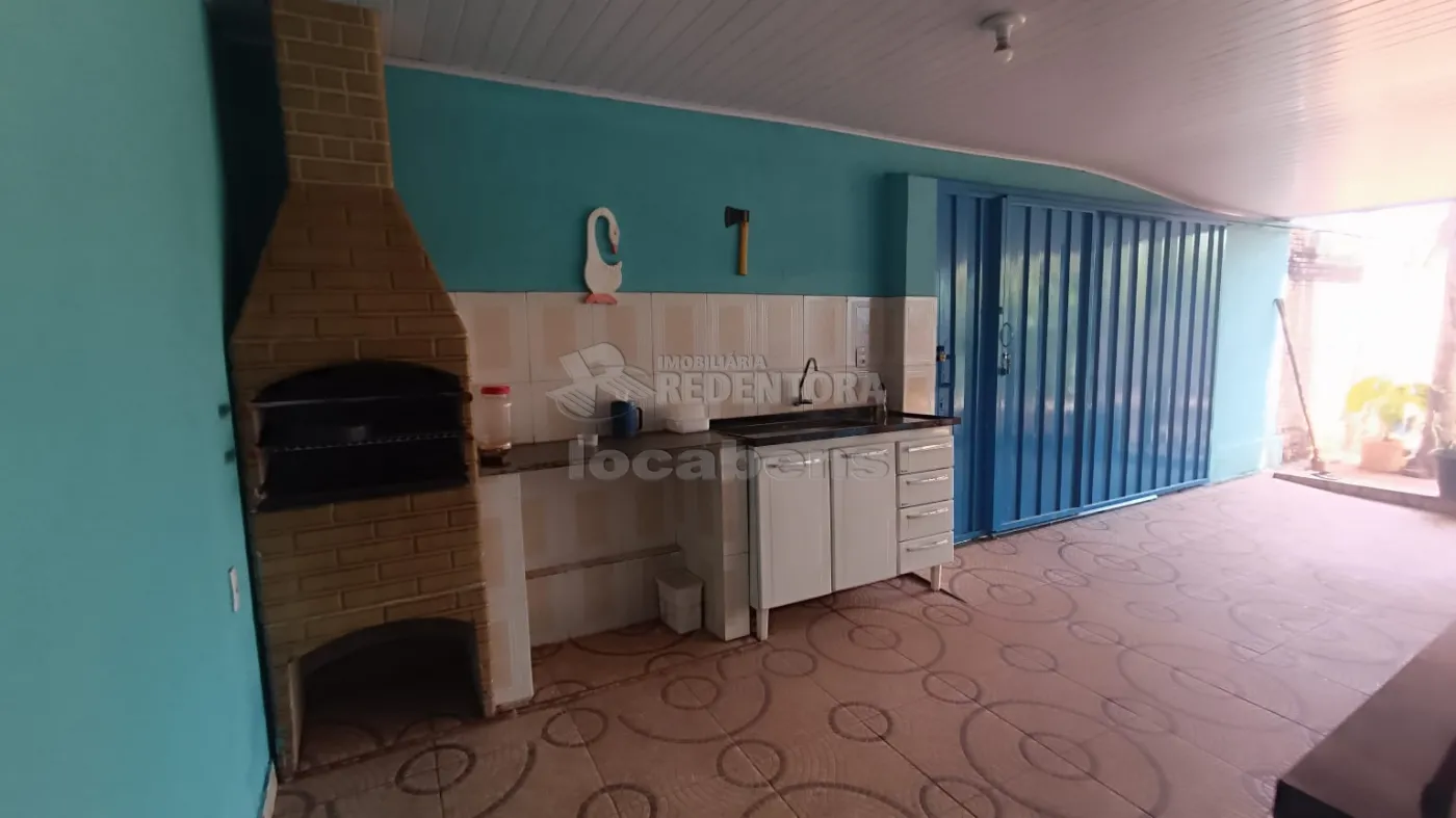 Comprar Casa / Padrão em São José do Rio Preto R$ 300.000,00 - Foto 3