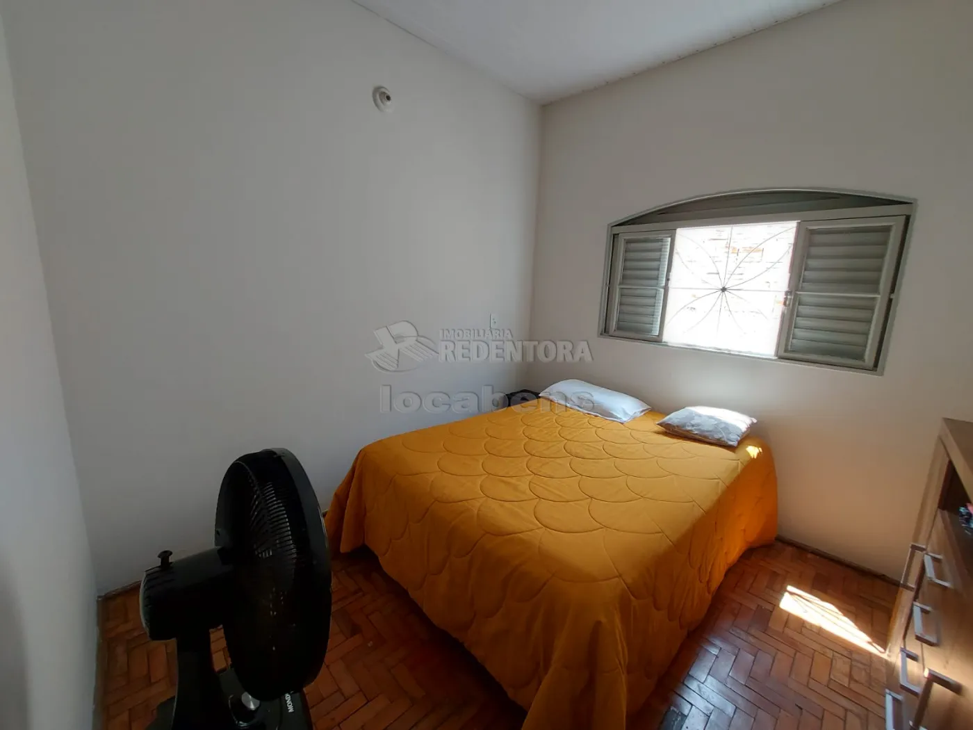 Comprar Casa / Padrão em São José do Rio Preto R$ 380.000,00 - Foto 2