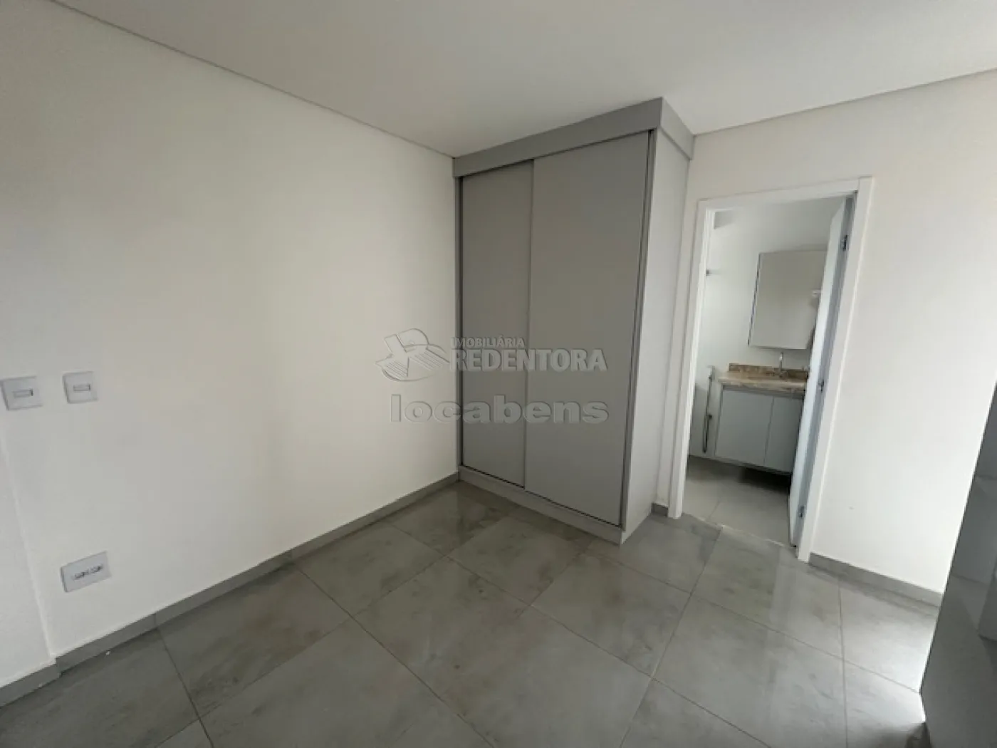 Comprar Apartamento / Padrão em São José do Rio Preto R$ 330.000,00 - Foto 7
