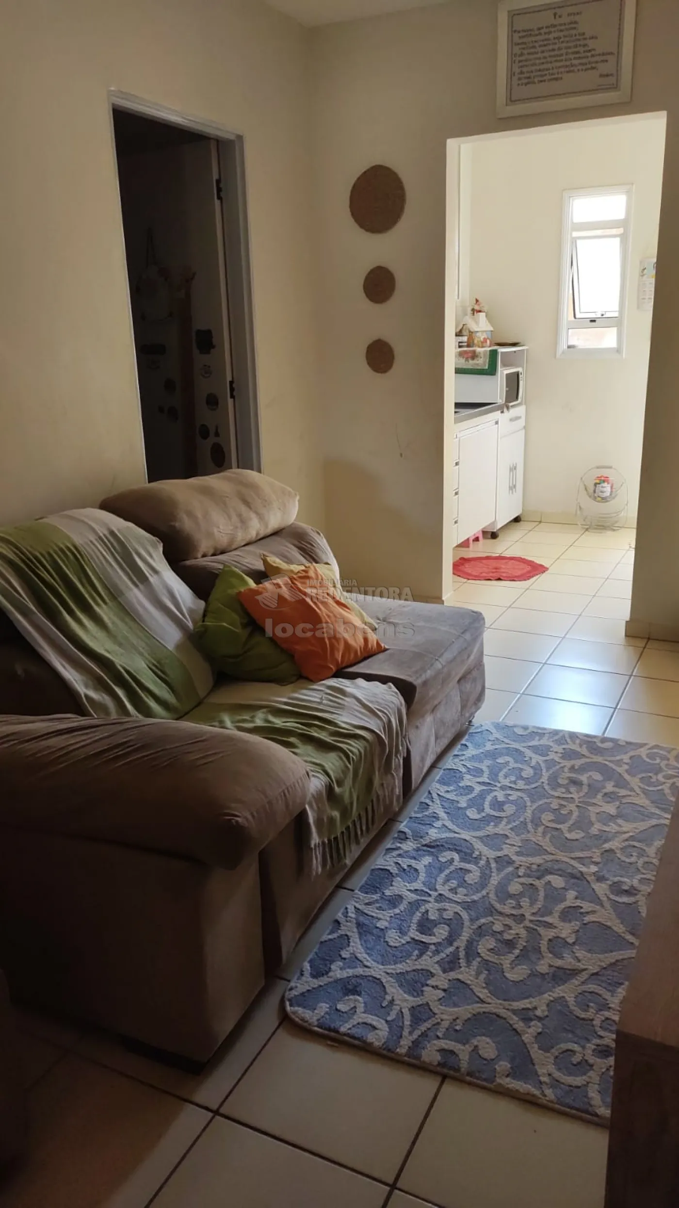 Alugar Casa / Padrão em São José do Rio Preto R$ 1.450,00 - Foto 4