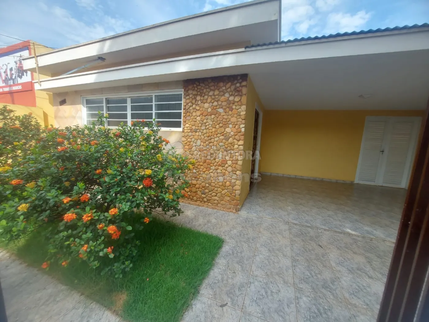 Comprar Casa / Padrão em São José do Rio Preto R$ 590.000,00 - Foto 1