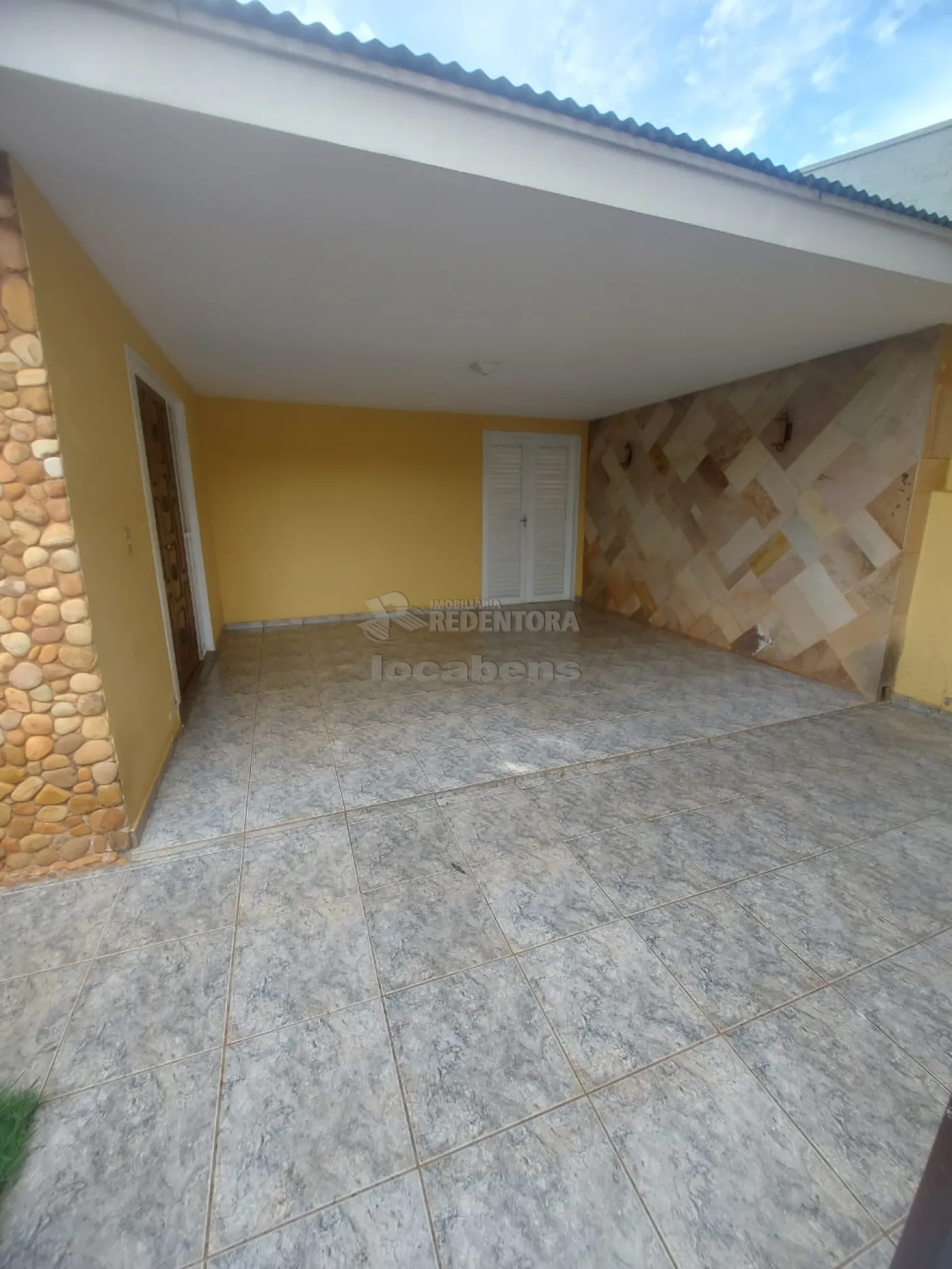 Comprar Casa / Padrão em São José do Rio Preto R$ 590.000,00 - Foto 2