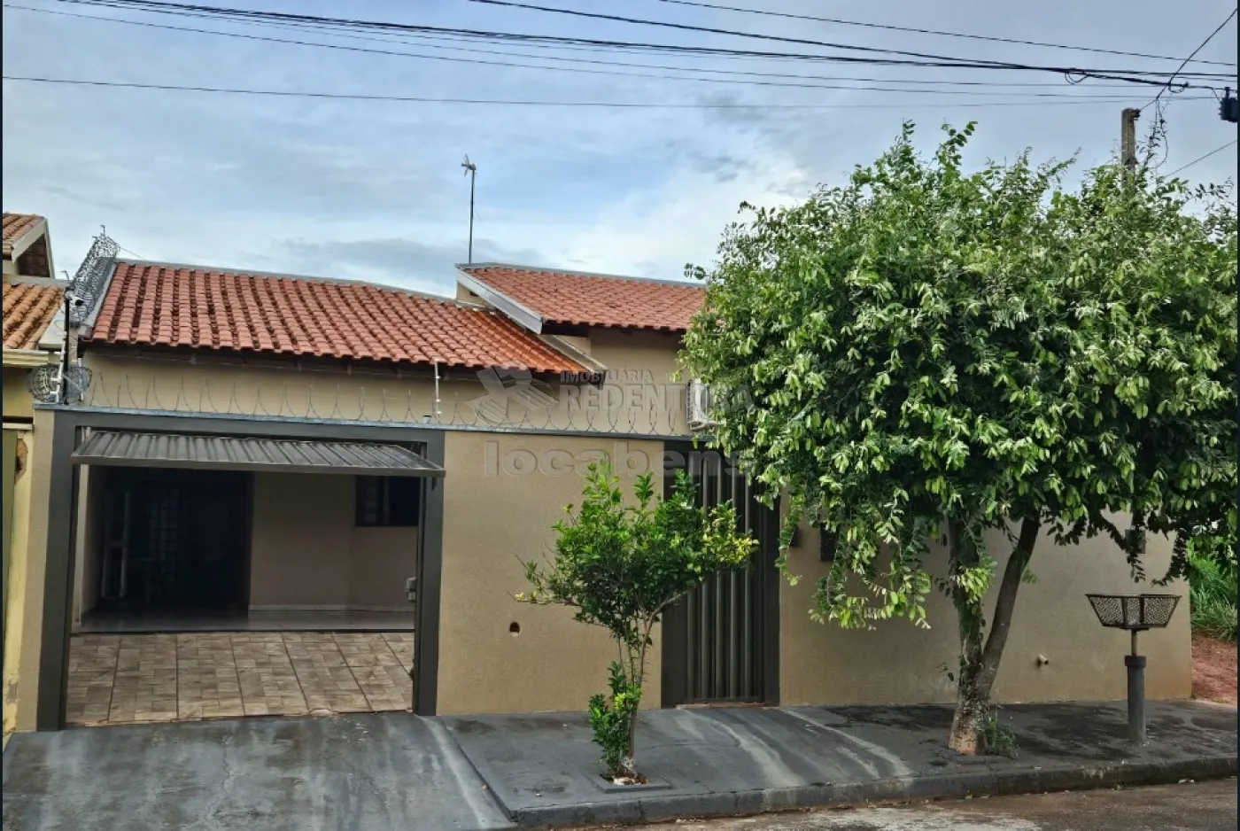 Comprar Casa / Padrão em Bady Bassitt R$ 380.000,00 - Foto 4