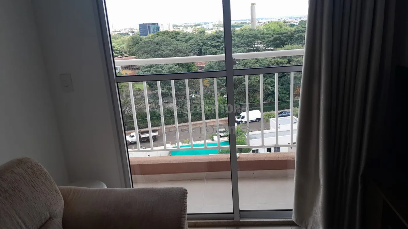 Comprar Apartamento / Padrão em São José do Rio Preto R$ 360.000,00 - Foto 3