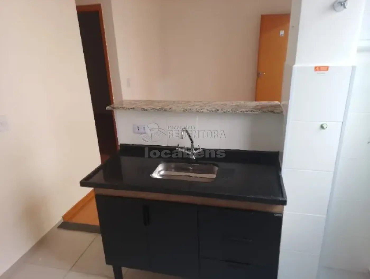 Comprar Apartamento / Padrão em São José do Rio Preto R$ 195.000,00 - Foto 4