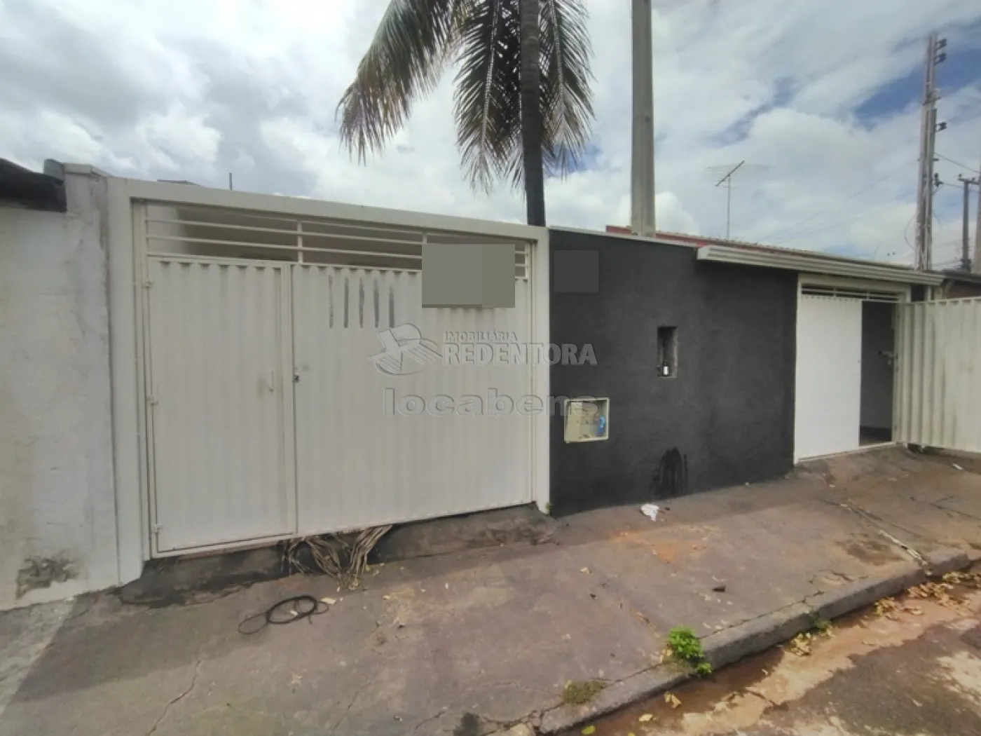 Alugar Casa / Padrão em São José do Rio Preto R$ 1.780,00 - Foto 1