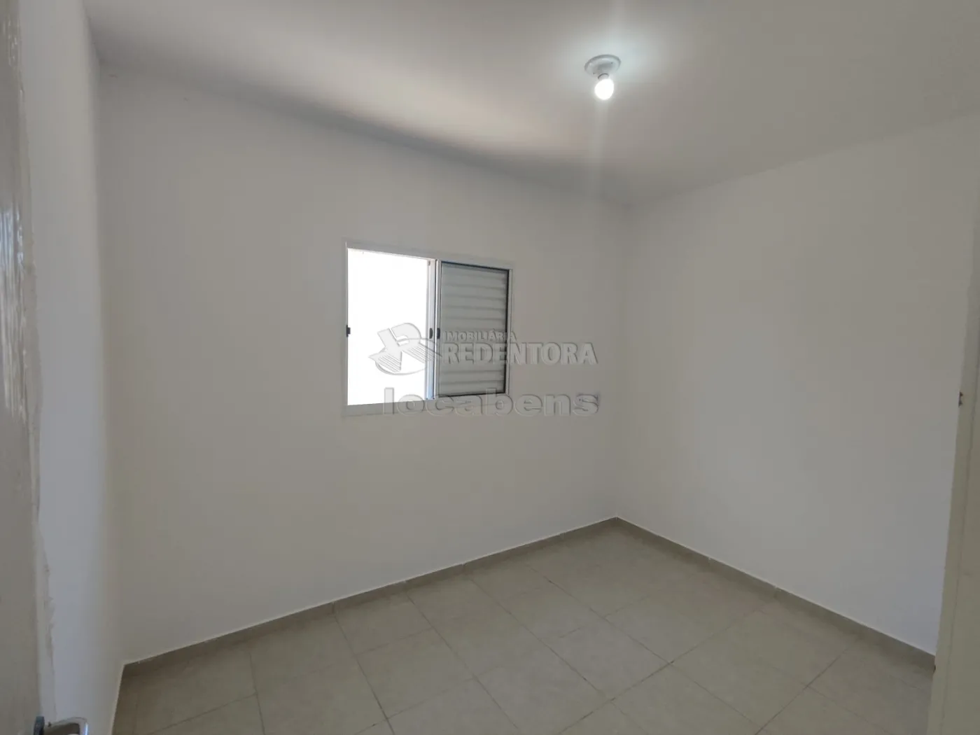 Alugar Casa / Padrão em São José do Rio Preto apenas R$ 800,00 - Foto 5