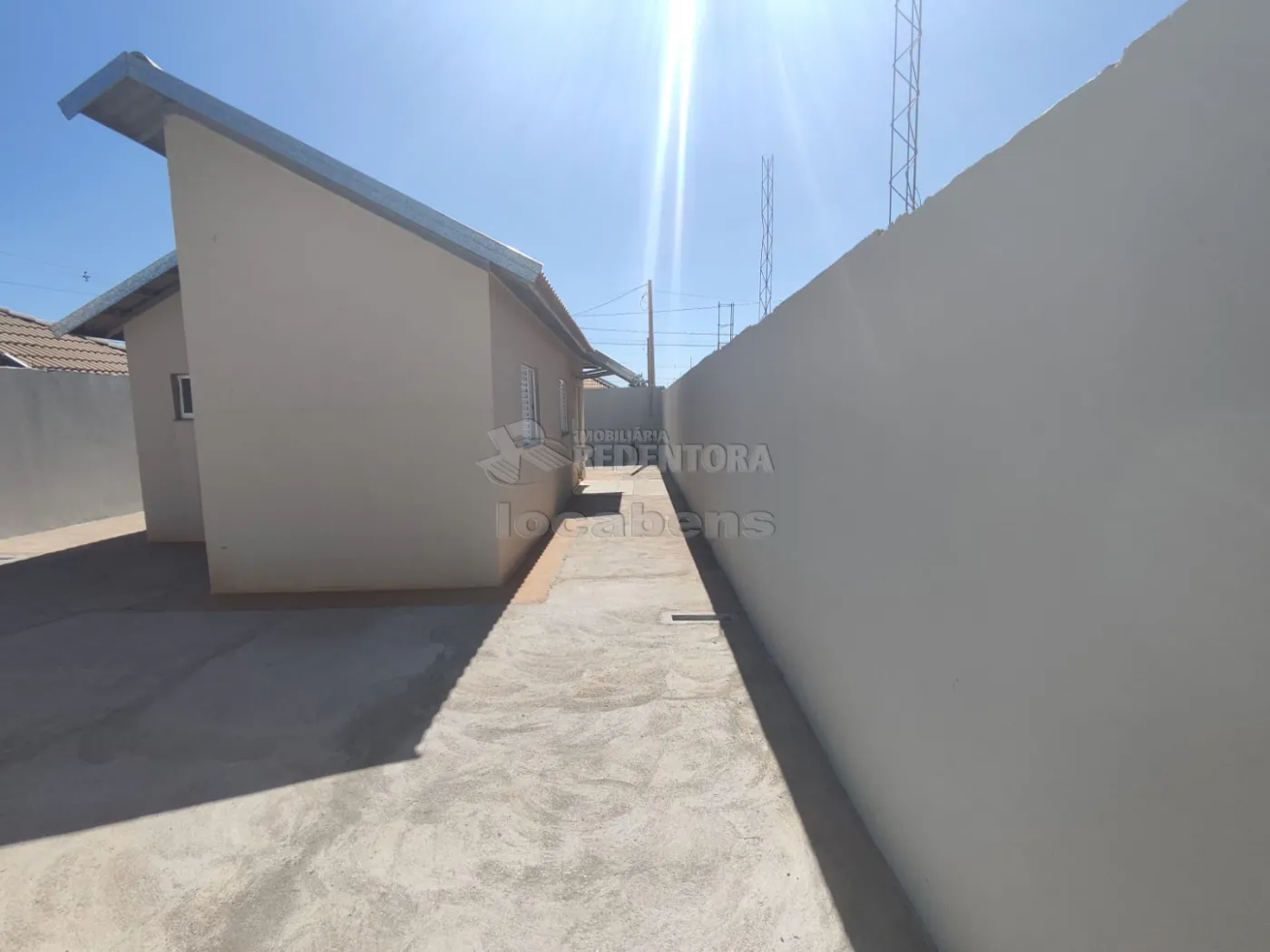 Alugar Casa / Padrão em São José do Rio Preto R$ 800,00 - Foto 14