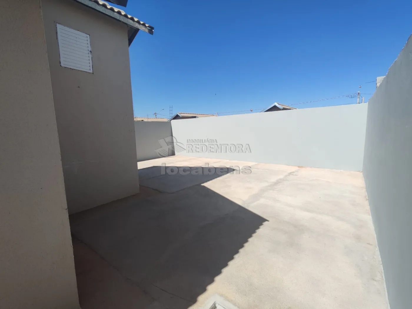 Alugar Casa / Padrão em São José do Rio Preto R$ 800,00 - Foto 16