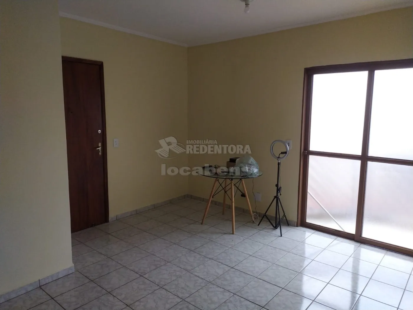 Comprar Apartamento / Padrão em São José do Rio Preto apenas R$ 240.000,00 - Foto 2