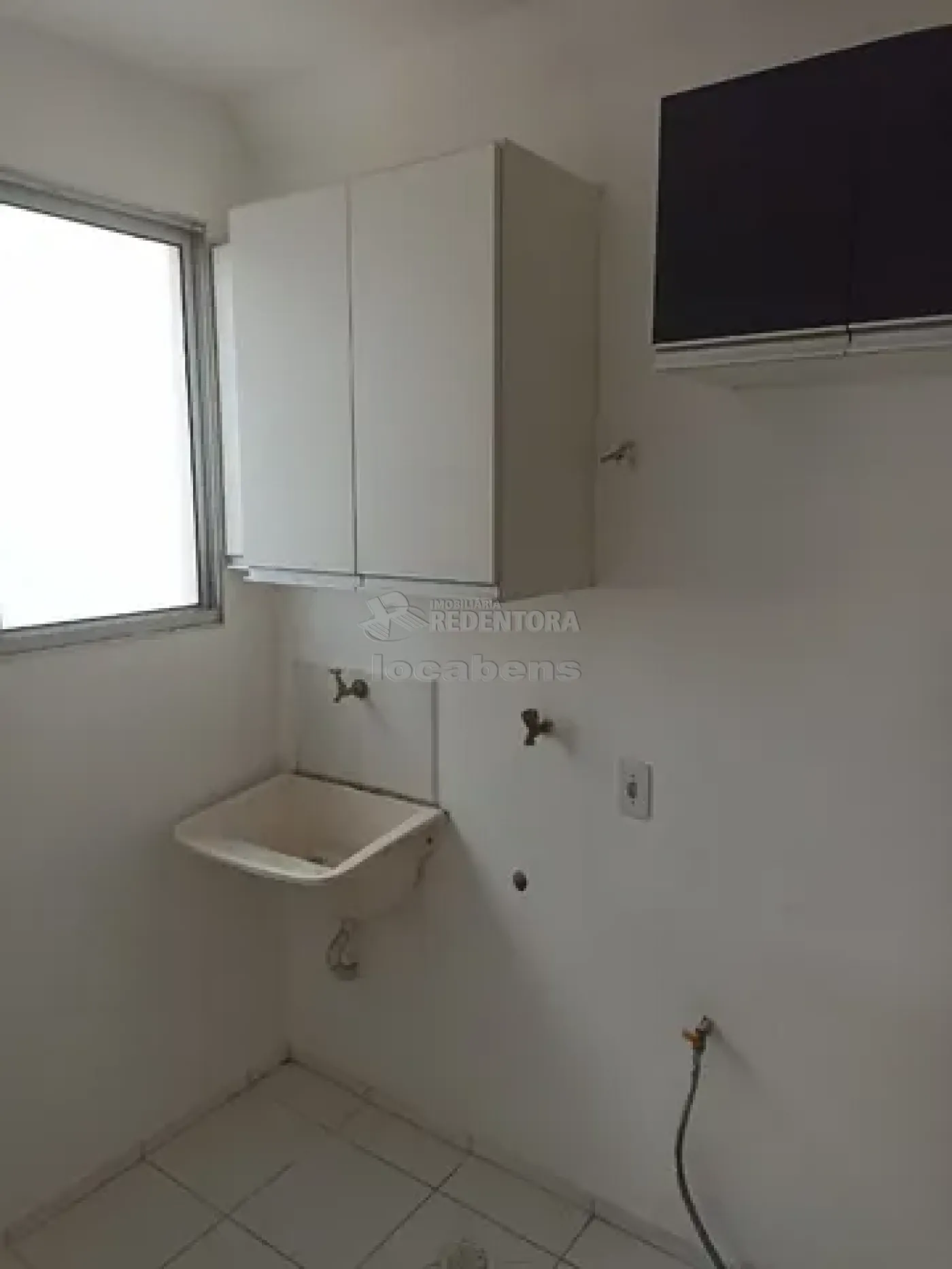 Alugar Apartamento / Padrão em São José do Rio Preto R$ 900,00 - Foto 3