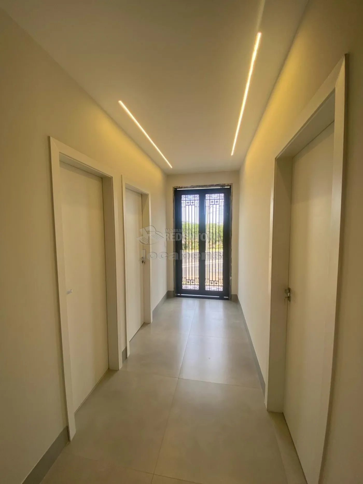 Casa de Condomínio à venda com 3 quartos, 240m² - Foto 8