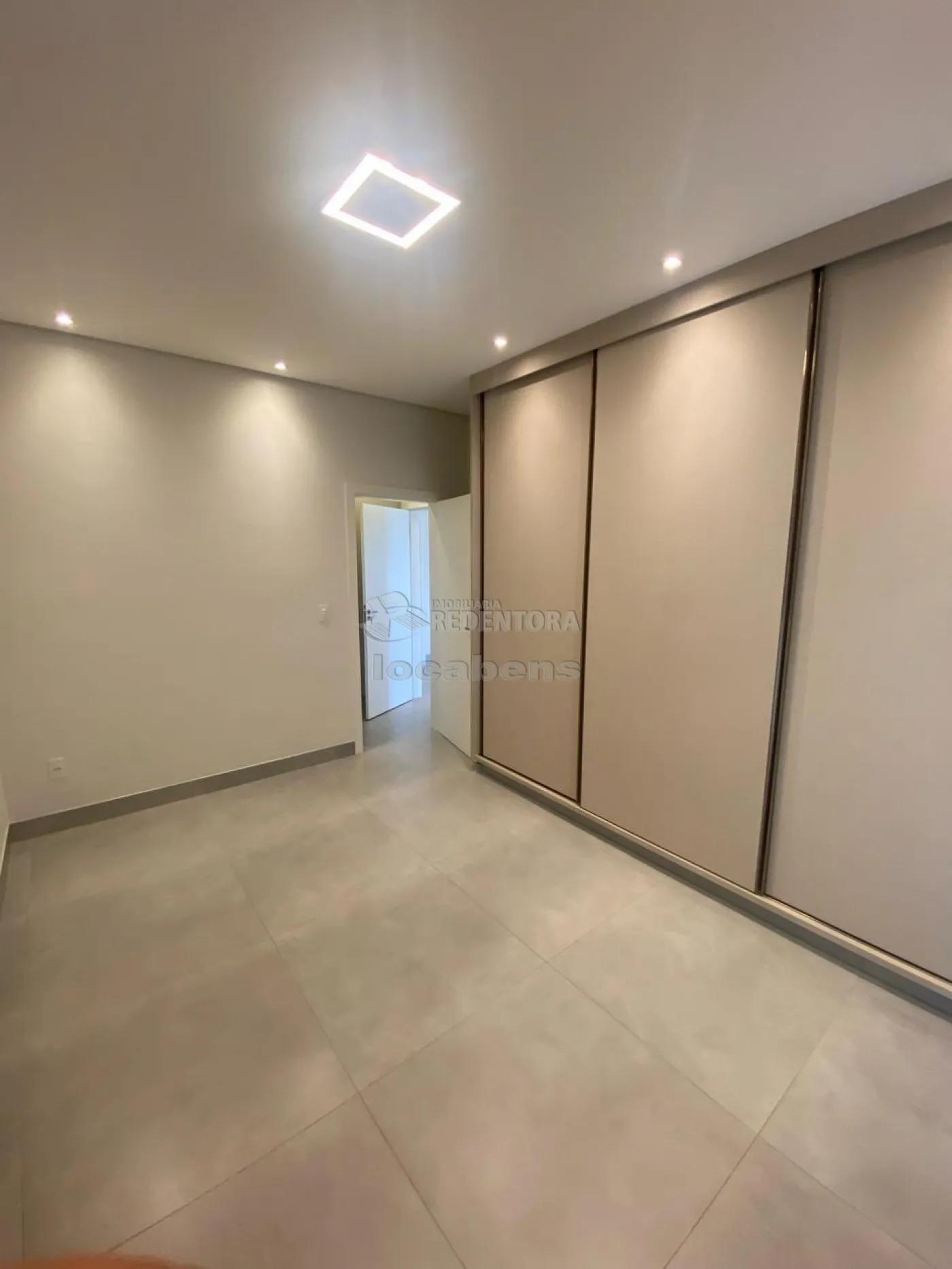 Casa de Condomínio à venda com 3 quartos, 240m² - Foto 11