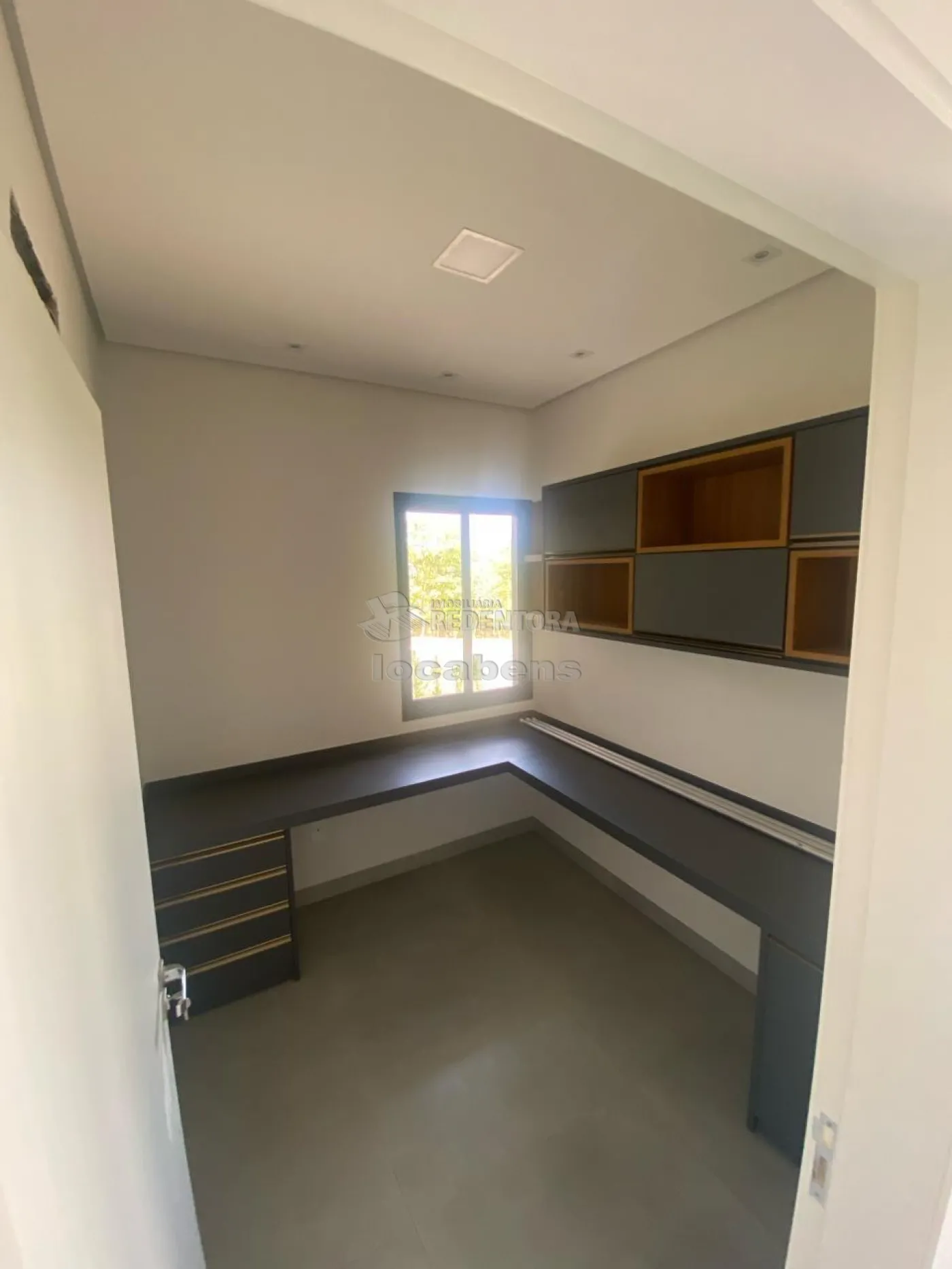 Casa de Condomínio à venda com 3 quartos, 240m² - Foto 18