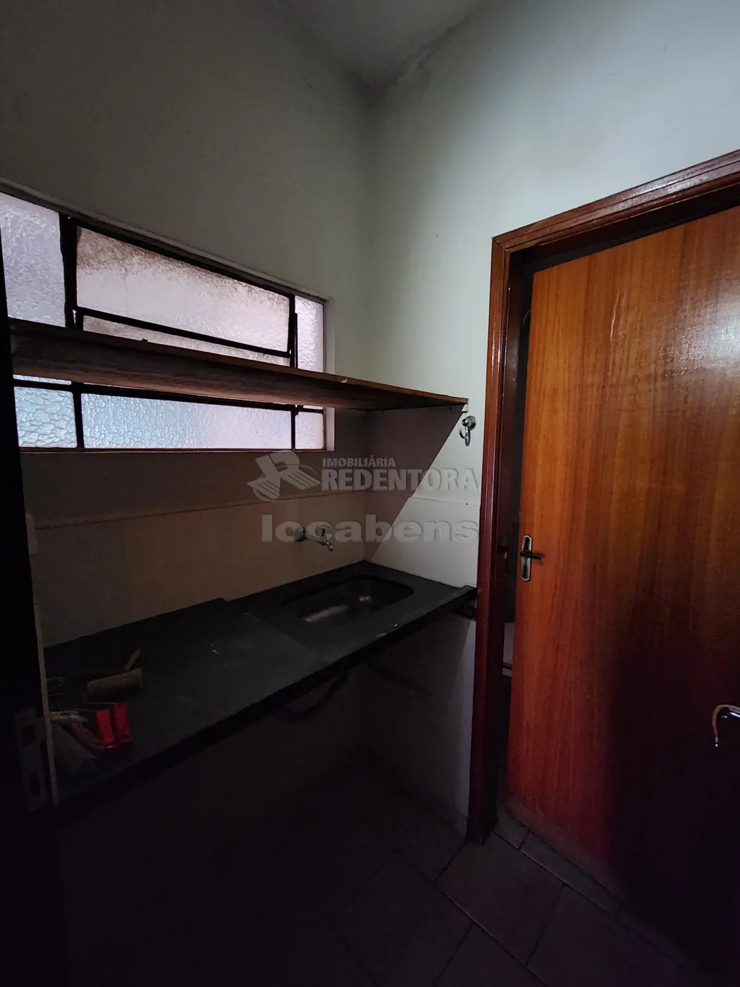 Alugar Comercial / Sala em São José do Rio Preto R$ 1.300,00 - Foto 6