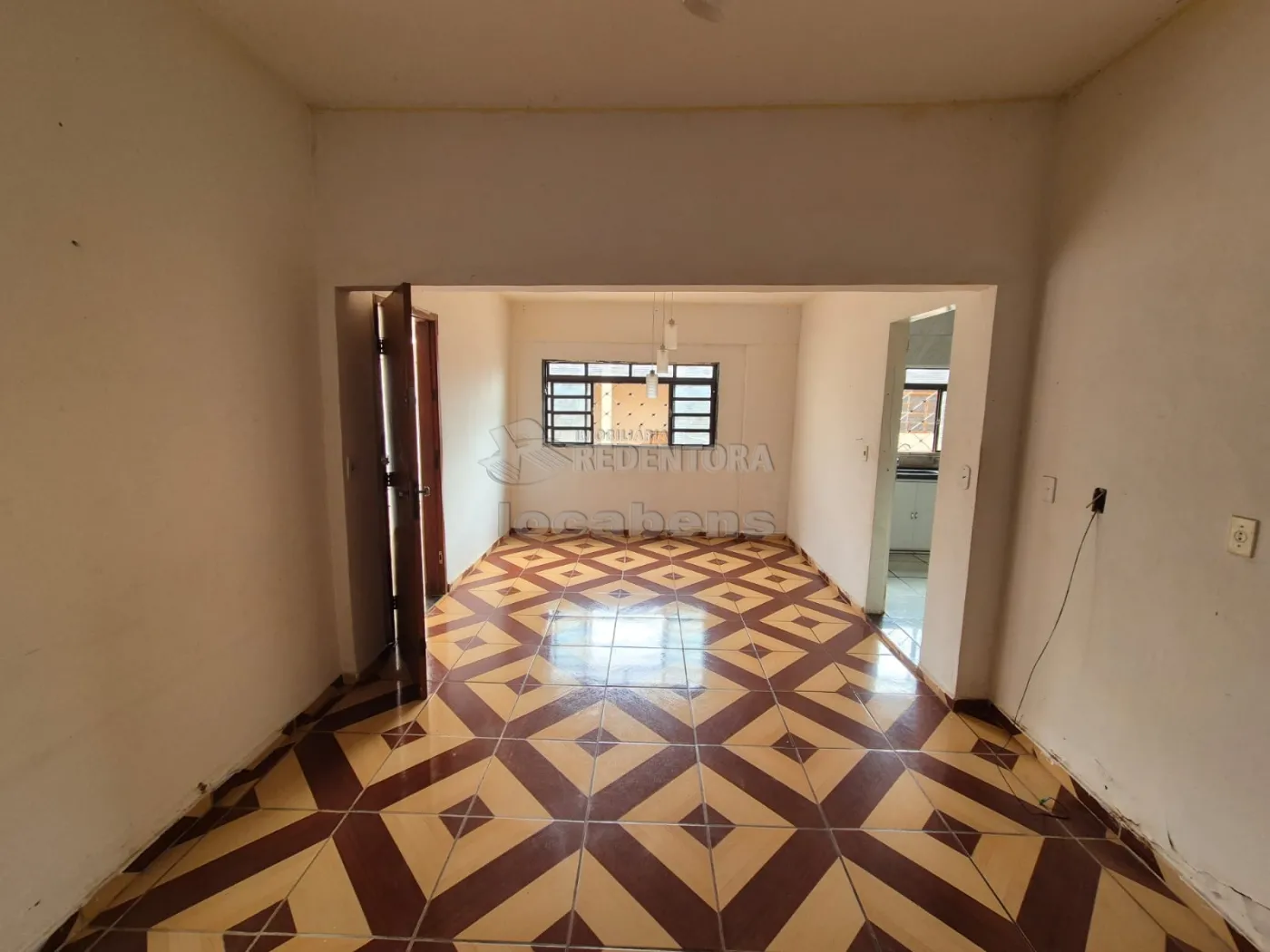 Alugar Casa / Padrão em São José do Rio Preto R$ 1.390,00 - Foto 3
