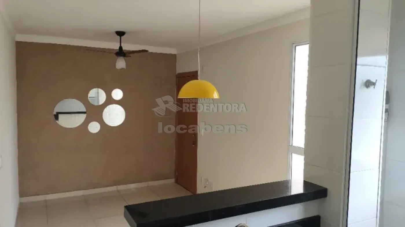 Comprar Apartamento / Padrão em São José do Rio Preto R$ 235.000,00 - Foto 1