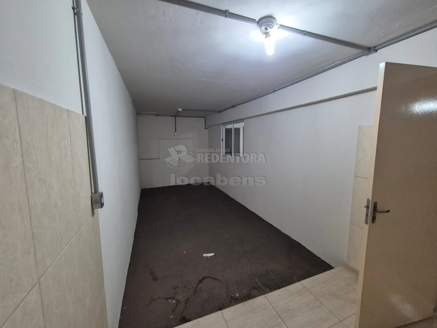 Alugar Comercial / Salão em São José do Rio Preto R$ 3.500,00 - Foto 4