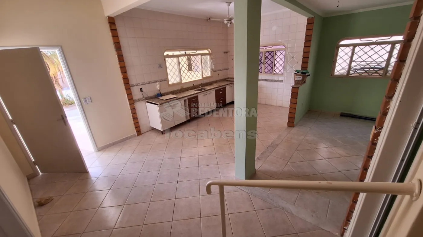 Alugar Casa / Padrão em São José do Rio Preto R$ 3.500,00 - Foto 8